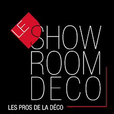 pole action - SHOWROOM DECO